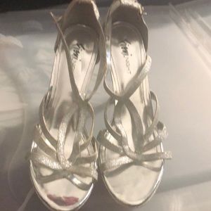 Fioni Nights Simmered Heels Size 11